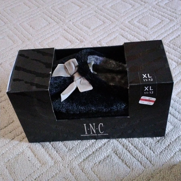INC black bow slippers new in packaging - Picture 1 of 5